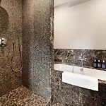 Indrani 4*