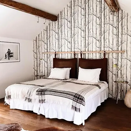 Bed & Breakfast Indrani 4*