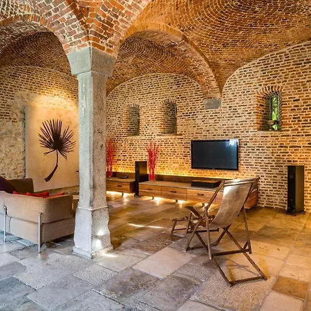 Indrani Bed & Breakfast Loupoigne