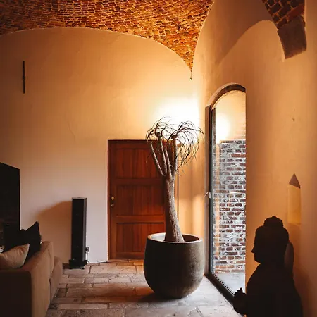 Bed & Breakfast Indrani 4*