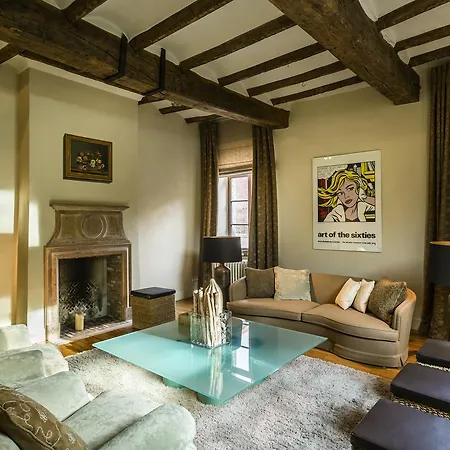 Indrani Bed & Breakfast 4*