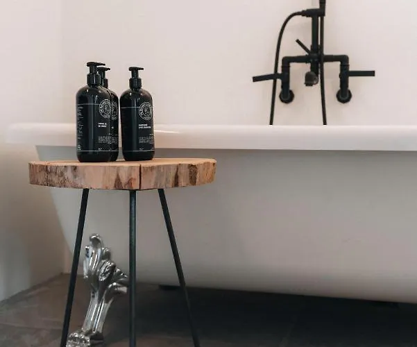 Couette-café Indrani 4*