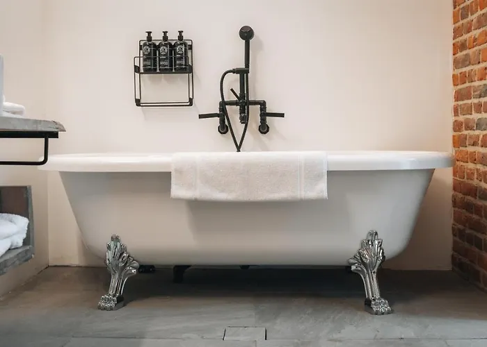 Bed & Breakfast Indrani 4*