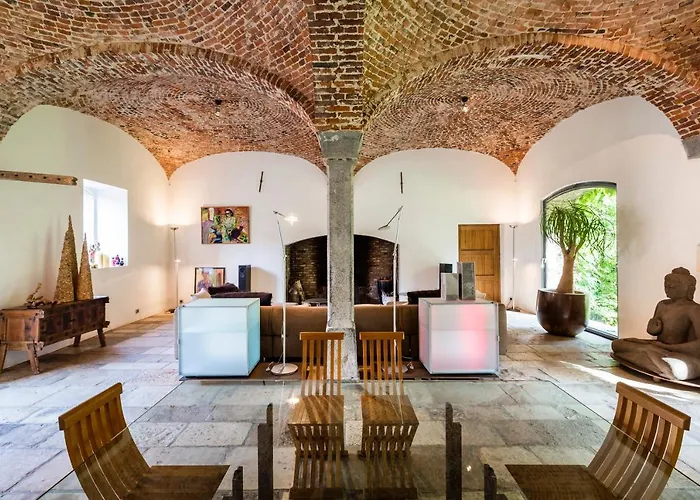 Couette-café Indrani 4*